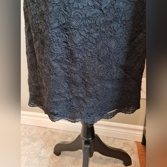 Banana Republic Long Sleeve Black Lace Dress - Picture 7 of 7